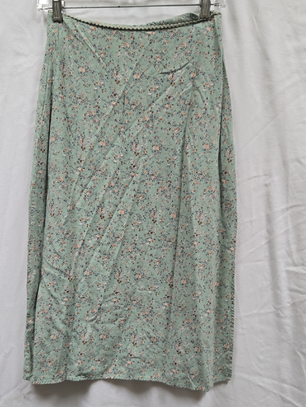Brandy Melville Mint Green Floral Midi Skirt